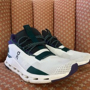 On CloudNova - Women’s sz 8